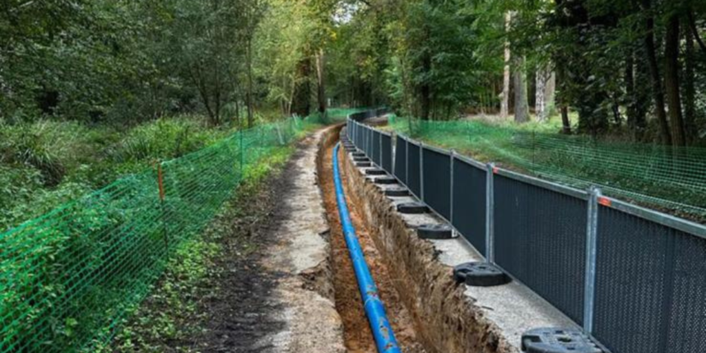 VINCENNES : pose de 500ml de canalisation en fonte DN200 intégralement verrouillée